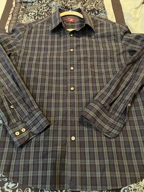 UNTUCKit Men's Plaid Button-Down Shirt - Navy and Green